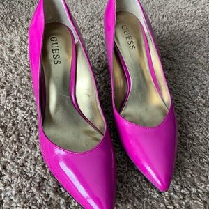 Magenta Pink/Purple Size 8 Guess Pumps